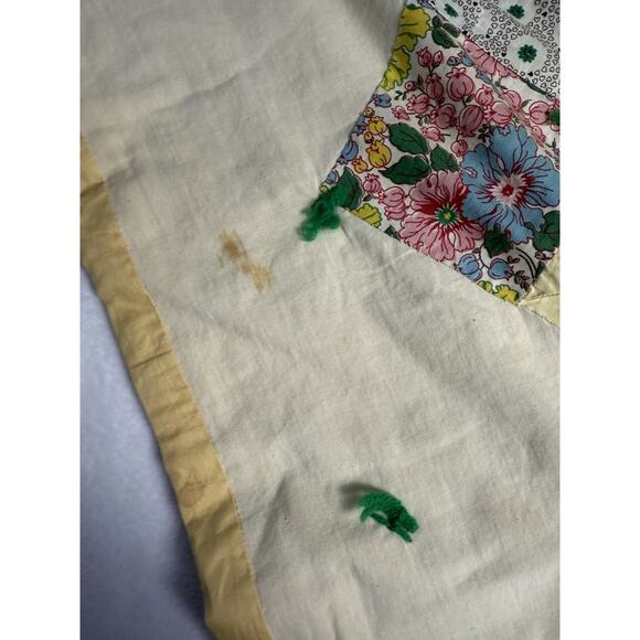HANDMADE Multicolor Vintage Fabrics Patchwork Floral Pattern Quilt Topper 80X80 - Picture 5 of 6